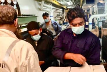 Patenga Shipbuilding & Engineering People Working Image of Patenga Shipbuilding & Engineering's mechanical services for ship