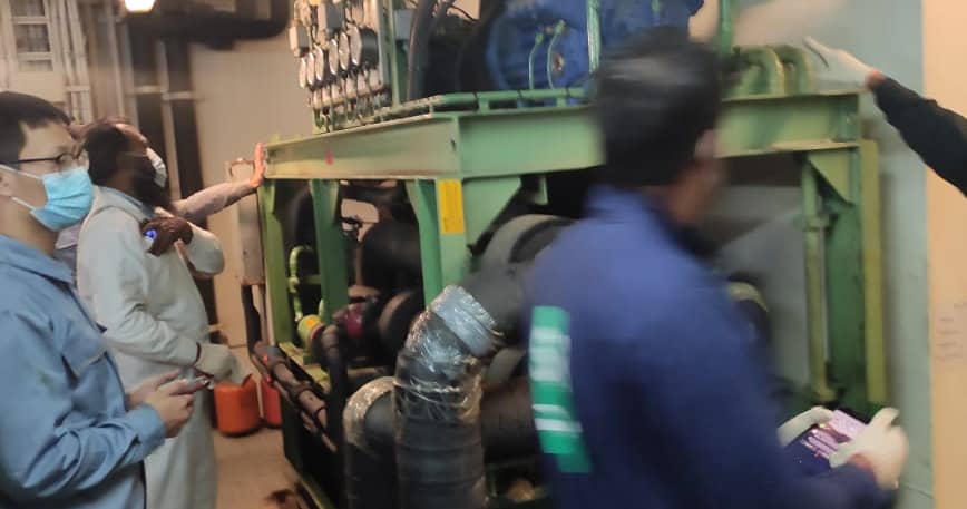 Image of people Working